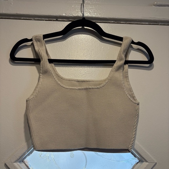 Aritzia Babaton Sculpt Knit Squareneck Cropped Tank - Picture 6 of 6